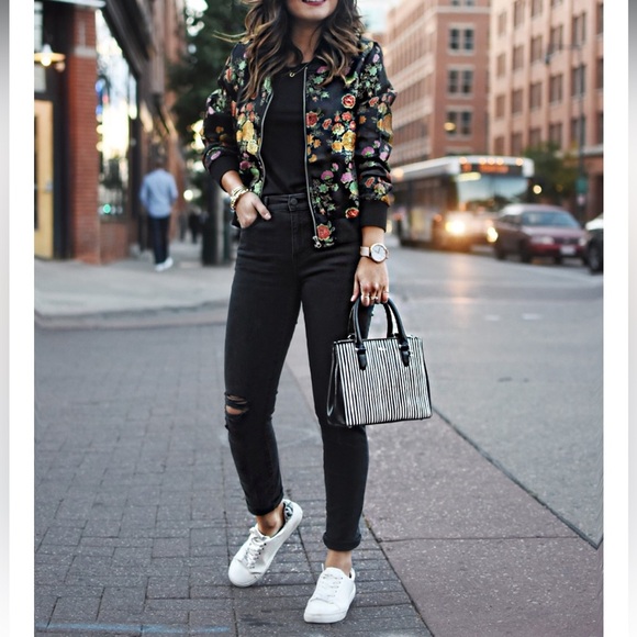 M&S Collection Black Floral Bomber Jacket | UK 14 / US 10 - Picture 5 of 15